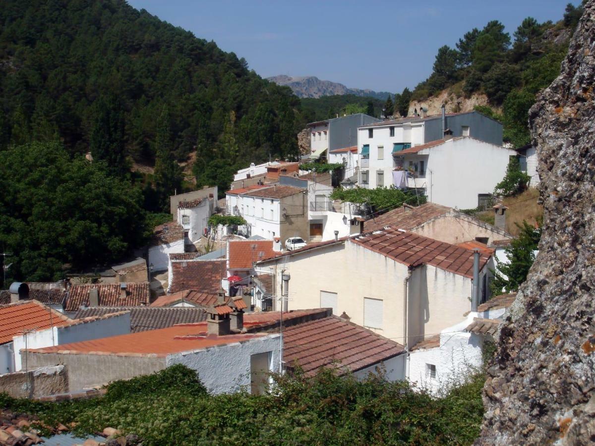Apartamentos El Callejon Riopar Luaran gambar