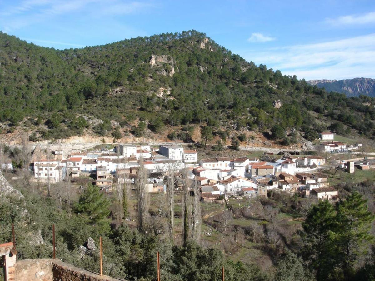 Apartamentos El Callejon Riopar Luaran gambar